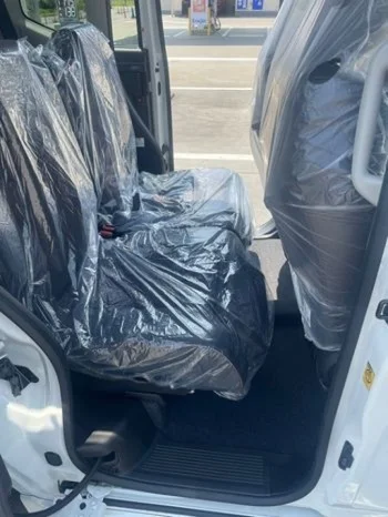 Thumbnail 3 background