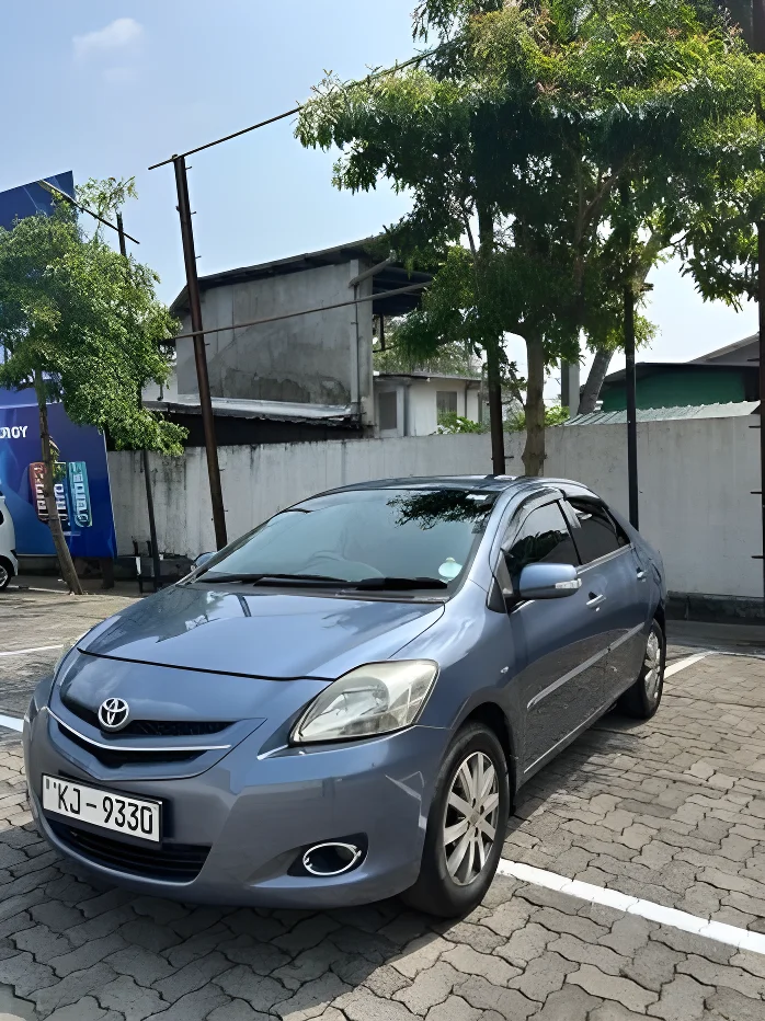 Thumbnail 1 background