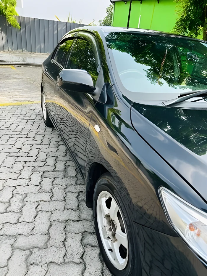 Thumbnail 3 background