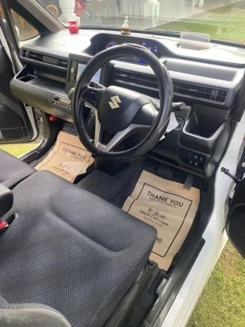 Thumbnail 3 background