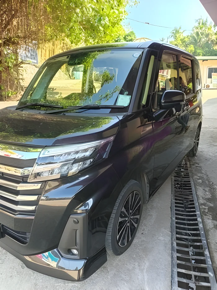 Thumbnail 3 background