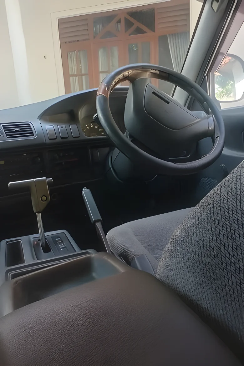 Thumbnail 3 background