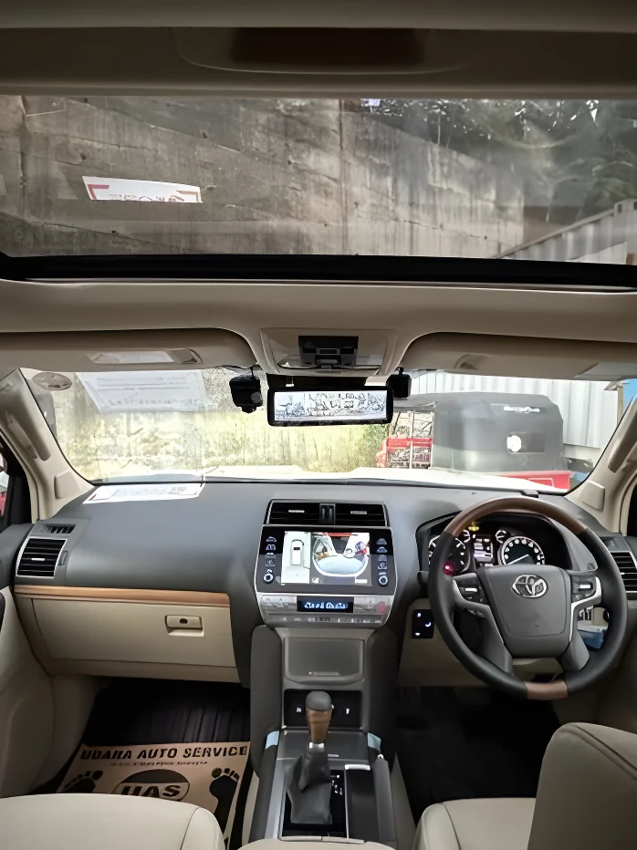 Thumbnail 1 background