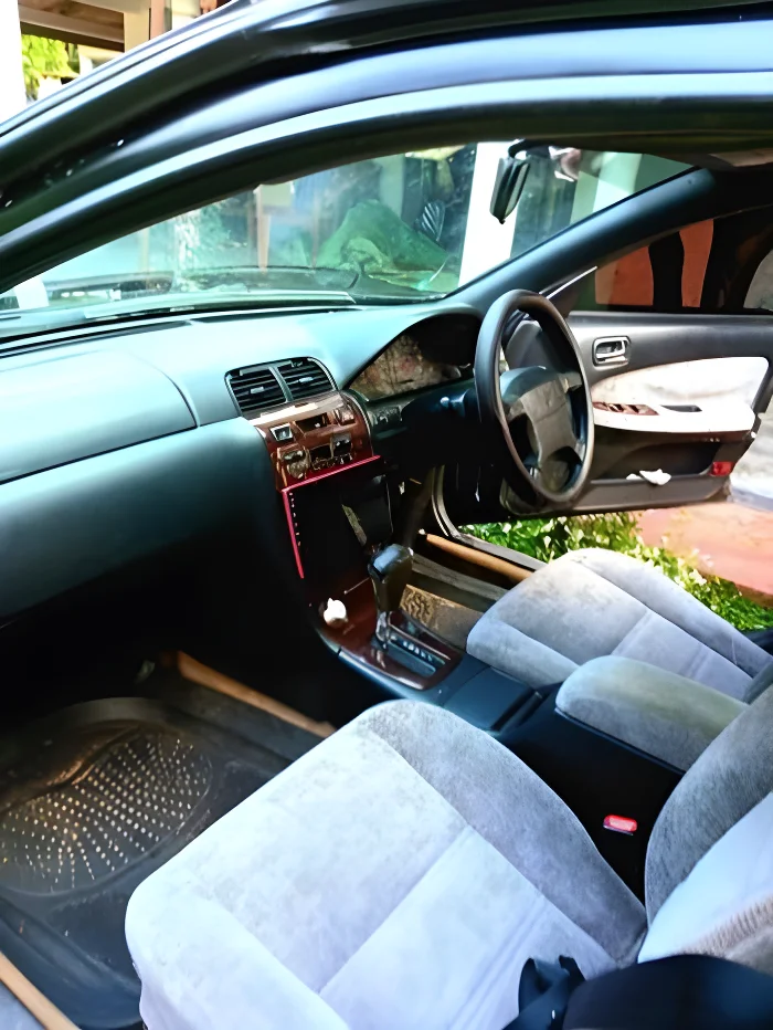 Thumbnail 2 background