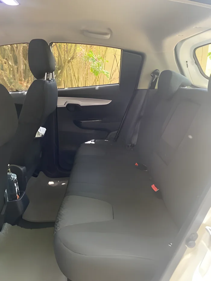 Thumbnail 2 background