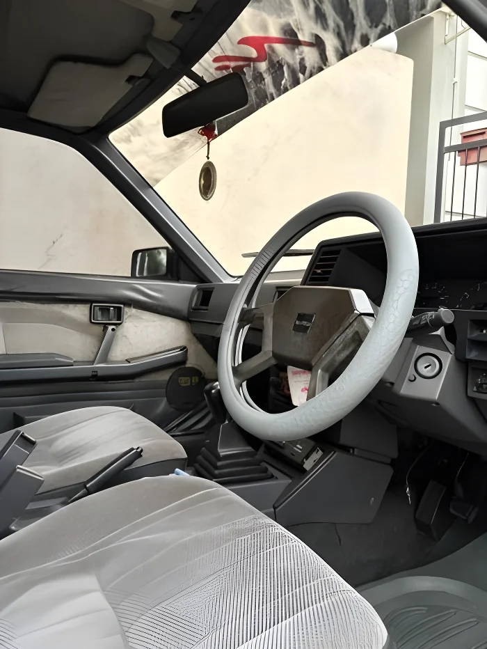 Thumbnail 2 background