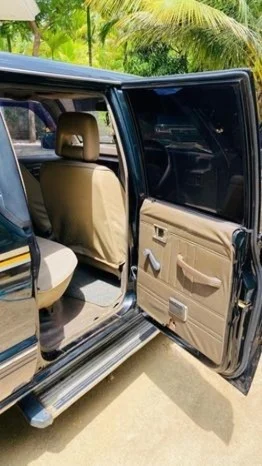 Thumbnail 2 background