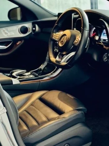 Thumbnail 1 background