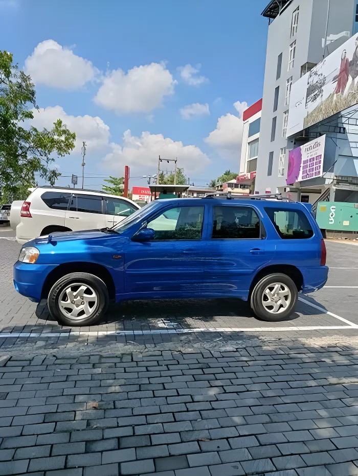 Thumbnail 3 background