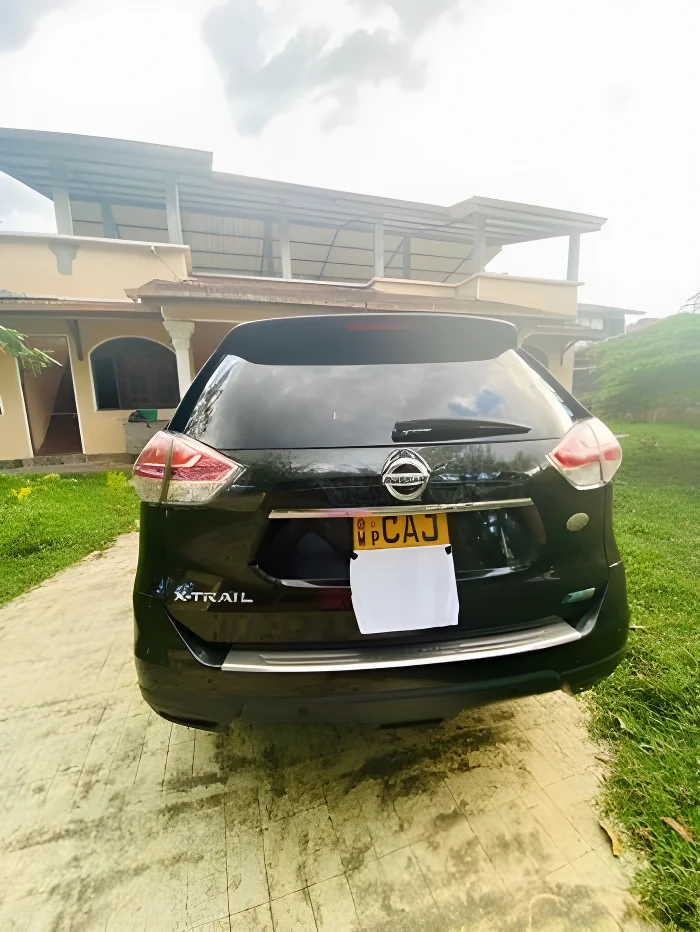 Thumbnail 4 background