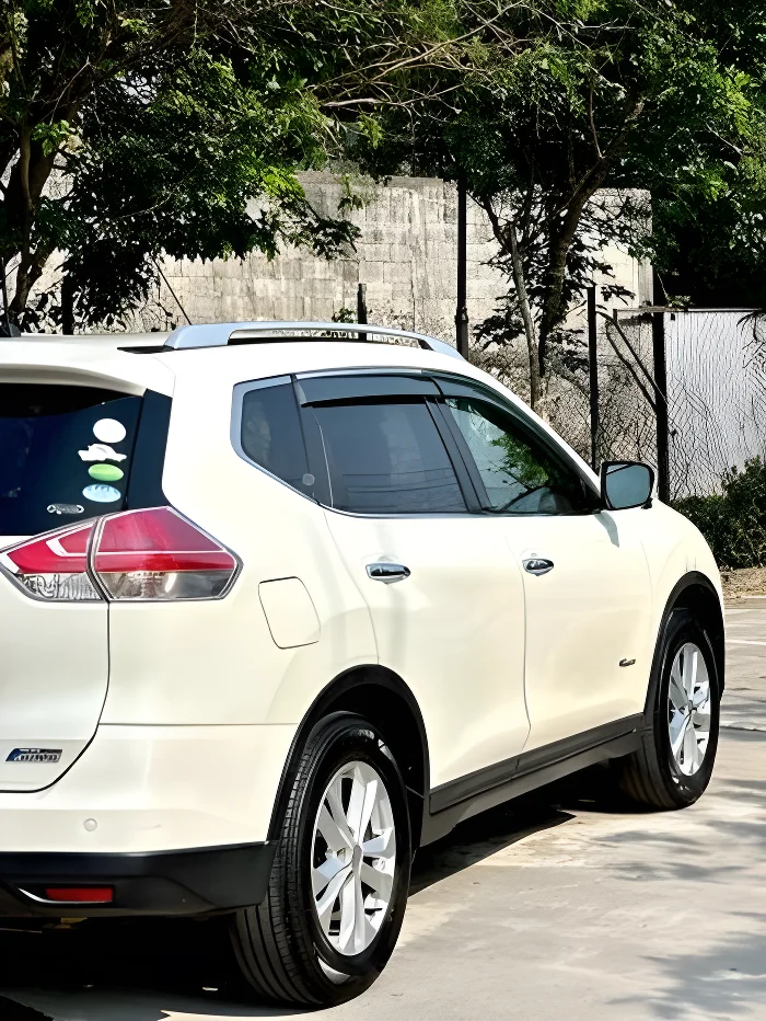 Thumbnail 3 background