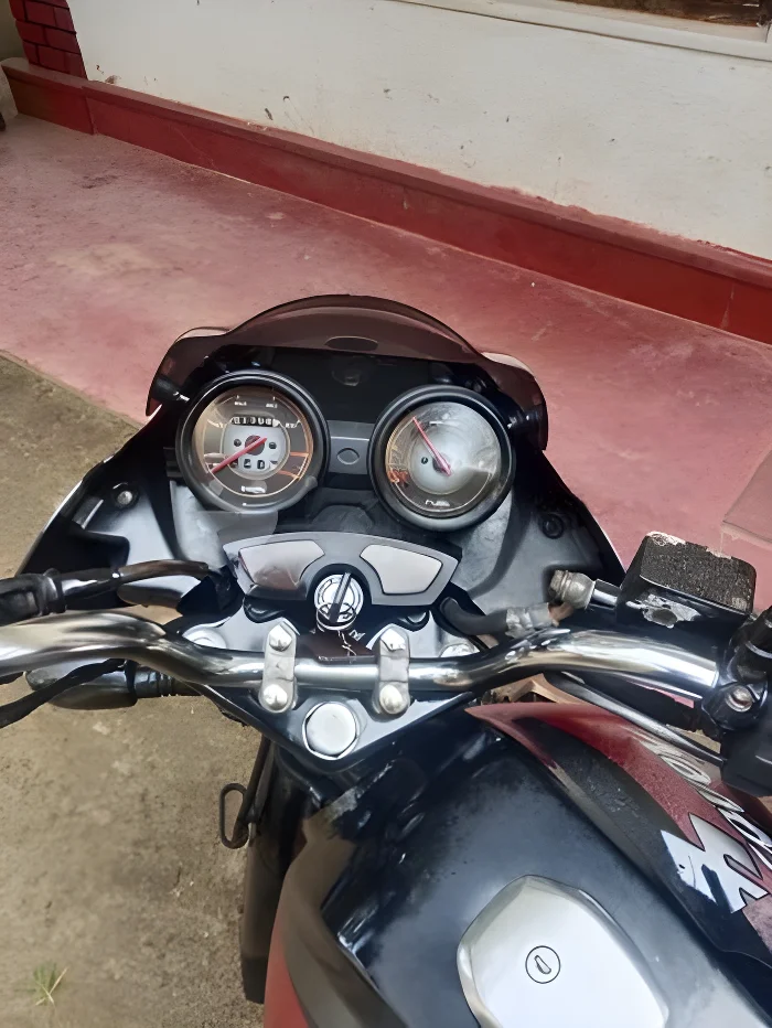 Thumbnail 3 background