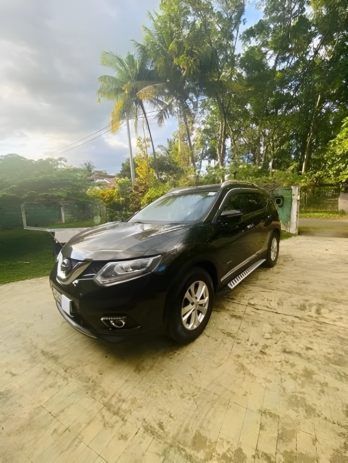 Thumbnail 2 background