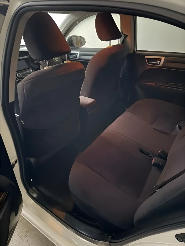 Thumbnail 3 background