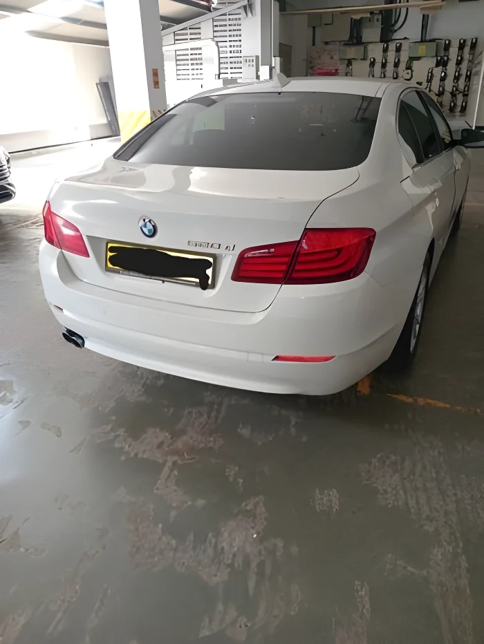 Thumbnail 4 background