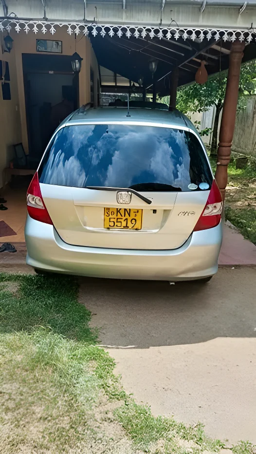 Thumbnail 3 background