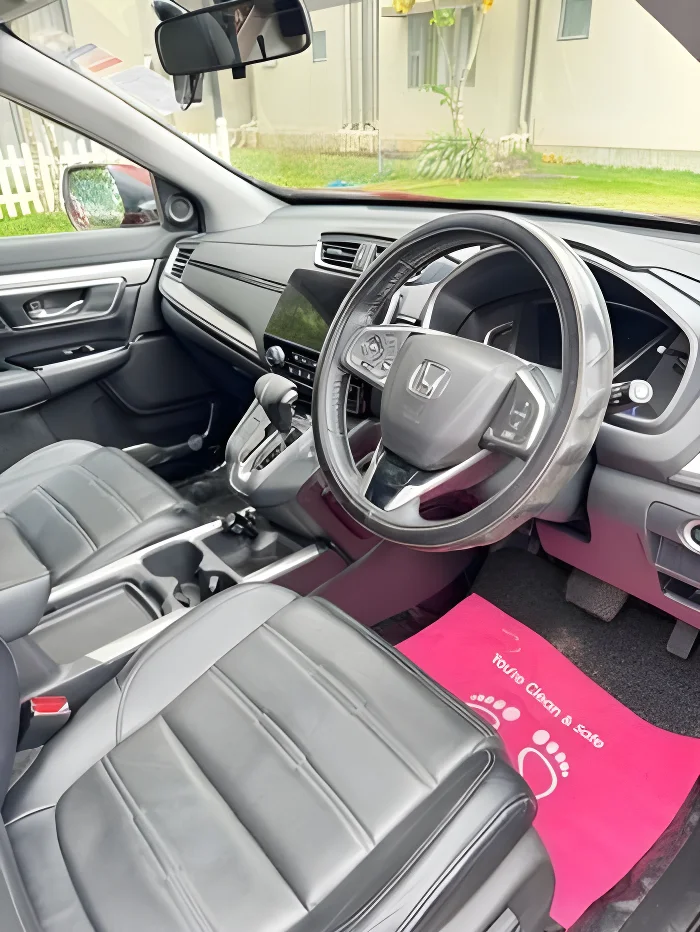 Thumbnail 3 background