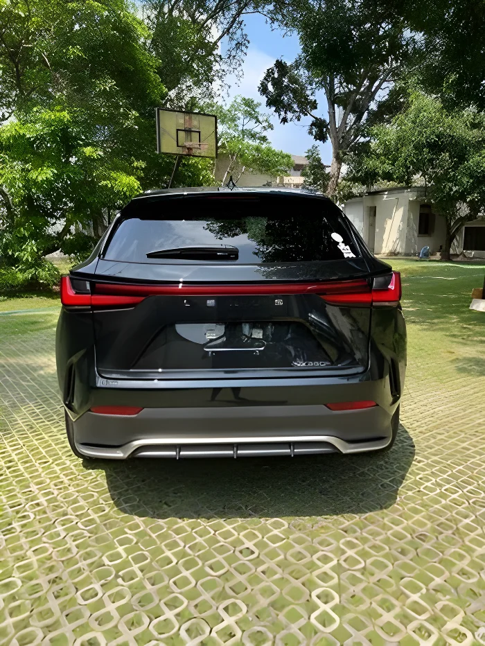 Thumbnail 4 background