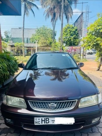 2000 Nissan Sunny