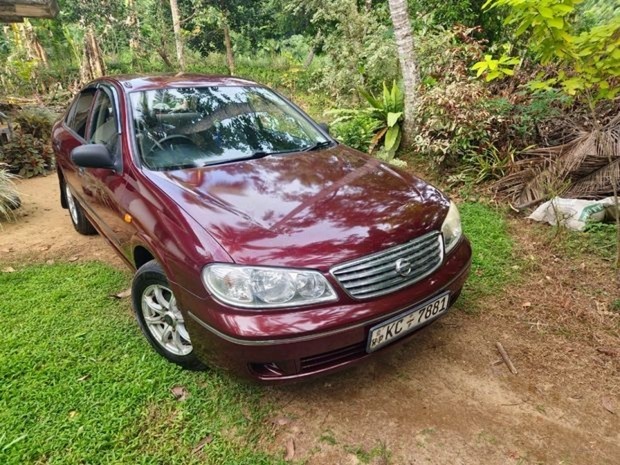 2006 Nissan Sunny