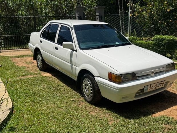 1992 Nissan Pulsar