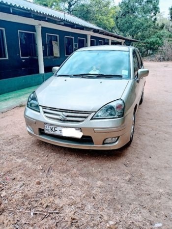 2004 Suzuki Liana