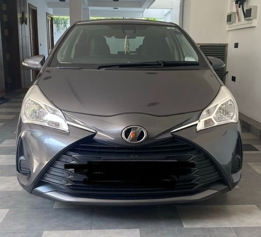 2017 Toyota Vitz