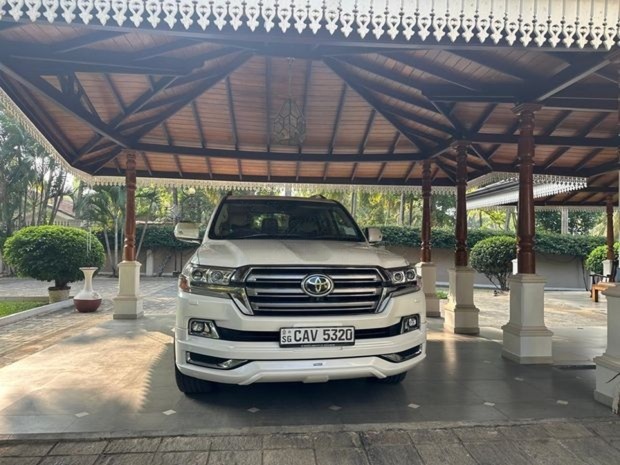 2016 Toyota Land Cruiser Sahara